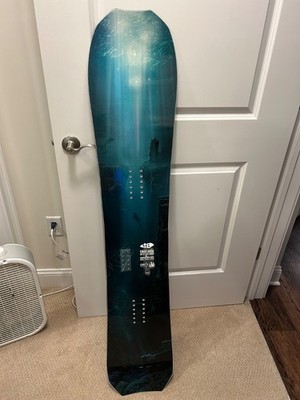 Lib tech orca  size 147 in excellent condition