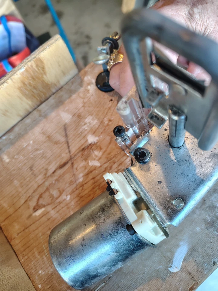 89-02 Cadillac Buick Power maletero tapa escotilla relé conjunto de motor desmontable de 5 pines Foto 2 de 2