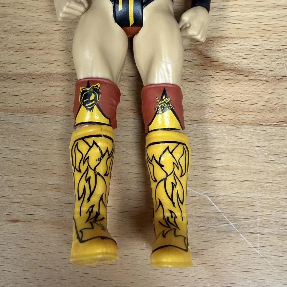 Boneco de ação WWE Mattel NXT Johnny TakeOver 6 polegadas solto GKT15 2017 luta livre - Imagem 4 de 4