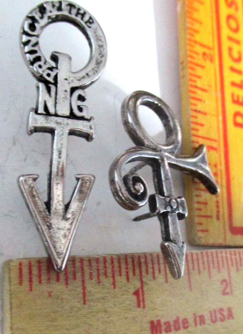 2 Prince pin vintage collectible old rock band music pinback concert memorabilia