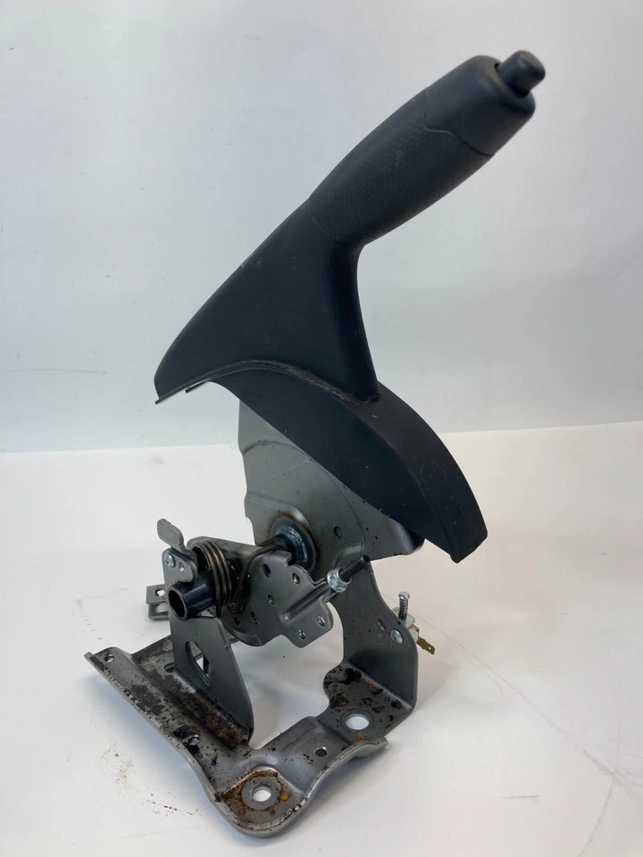 Оригинальный рычаг аварийного стояночного электронного тормоза ручки тормоза для Nissan Juke 2011-2014 годов выпуска - Изображение 3 из 4