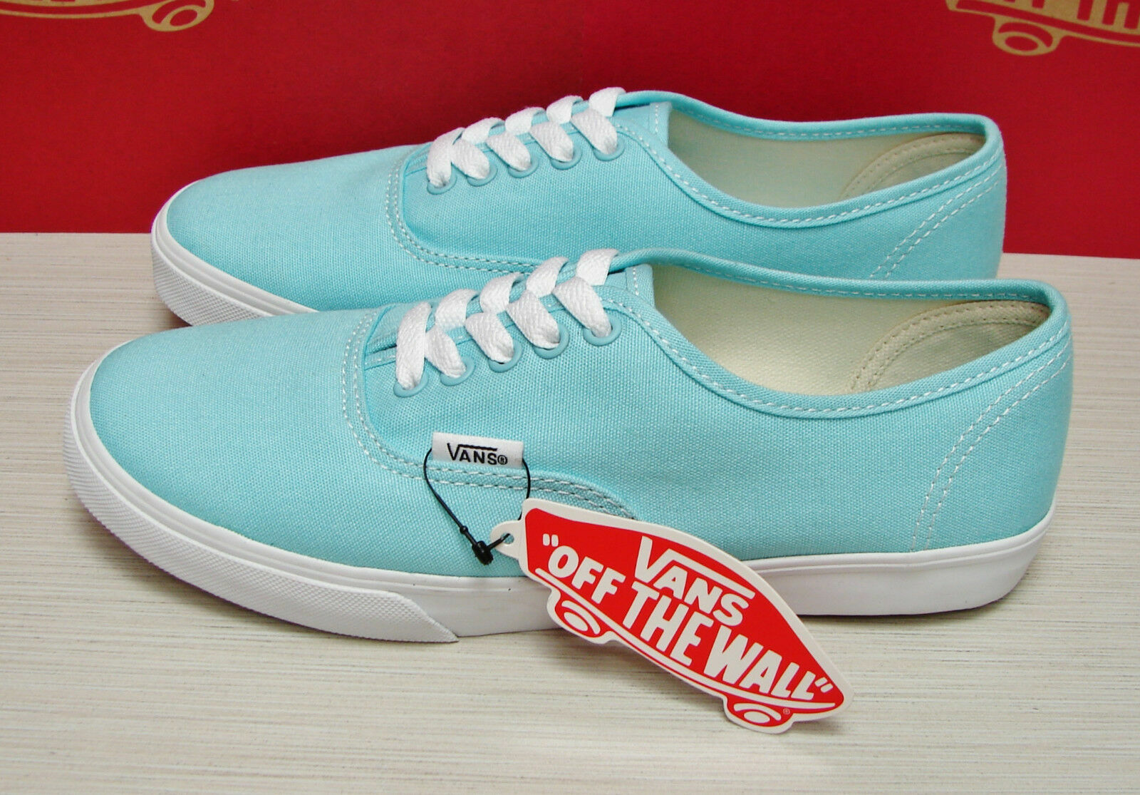 vans authentic lo pro aqua splash