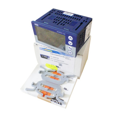 JUMO diraTRON 108 702113/8-0000-23/000 Kompaktregler 00680795 -new-