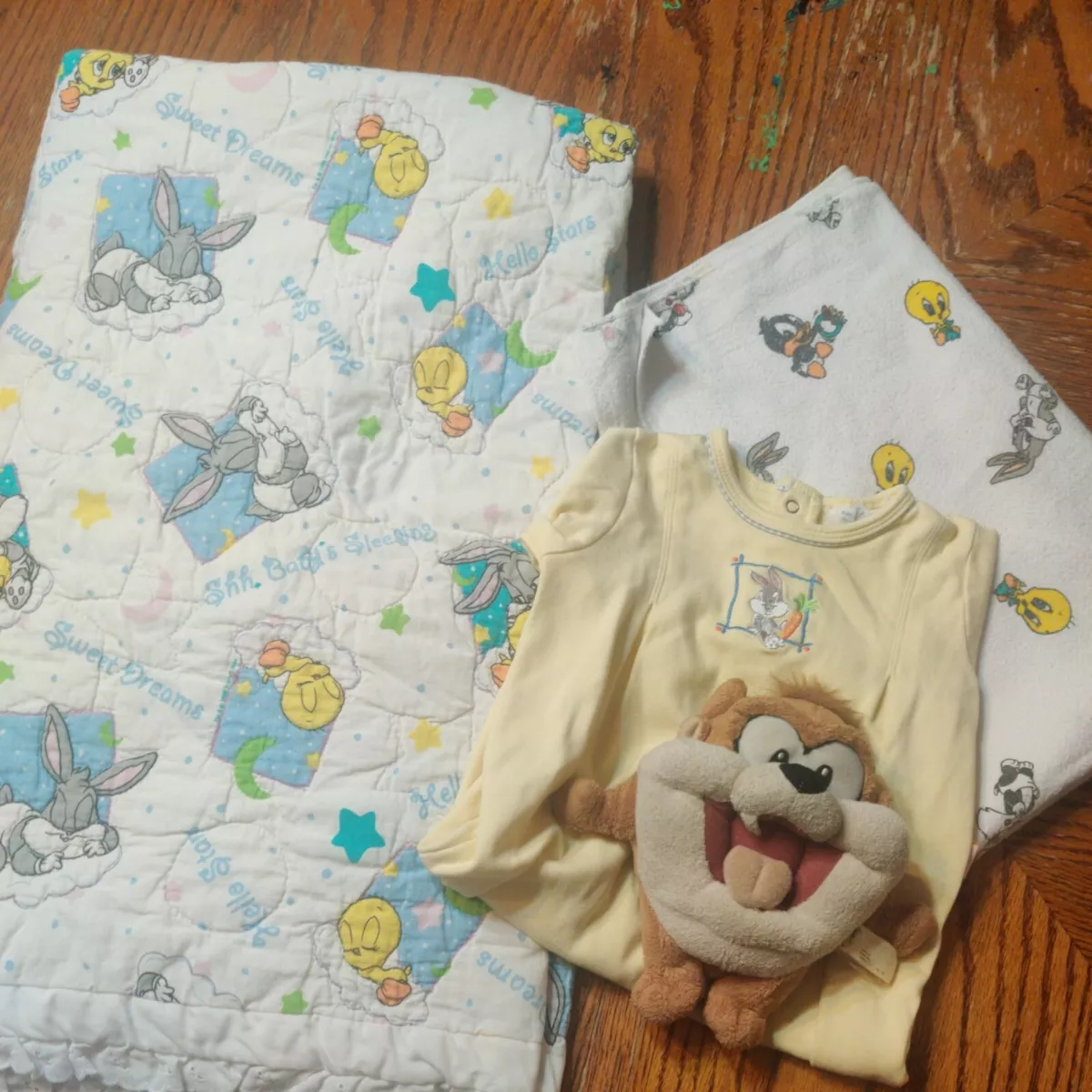 Looney tunes nursery set sales