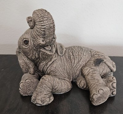 Vintage The Herd ''Flip''#3107 Martha Carey Elephant Collection