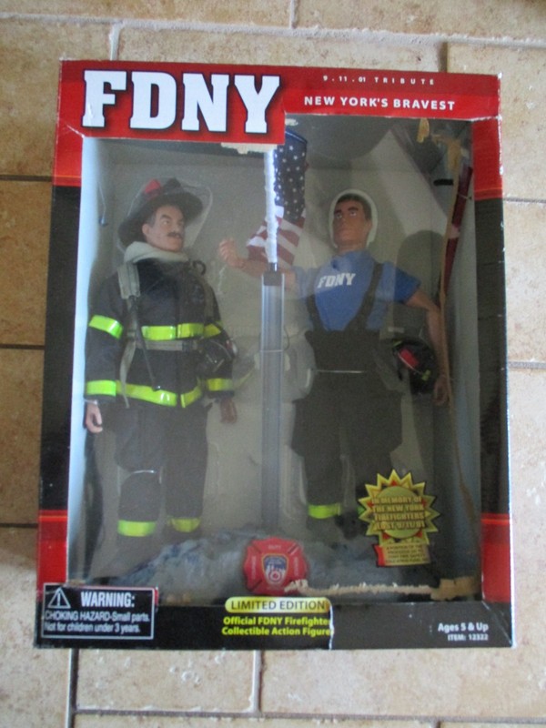 FDNY 9/11 Tribute New York's Bravest Action Figure Set