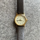 Vintage Timex Q Womens Watch 19mm Gold Tone Case Leather Band Bin I