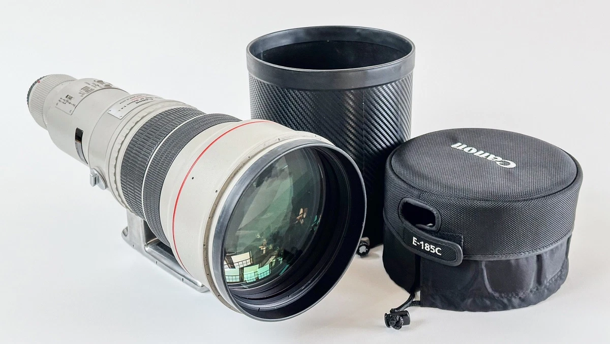 Canon 600mm F/4 L USM EF Mount Lens {Gel} with Caps, Case, & Hood