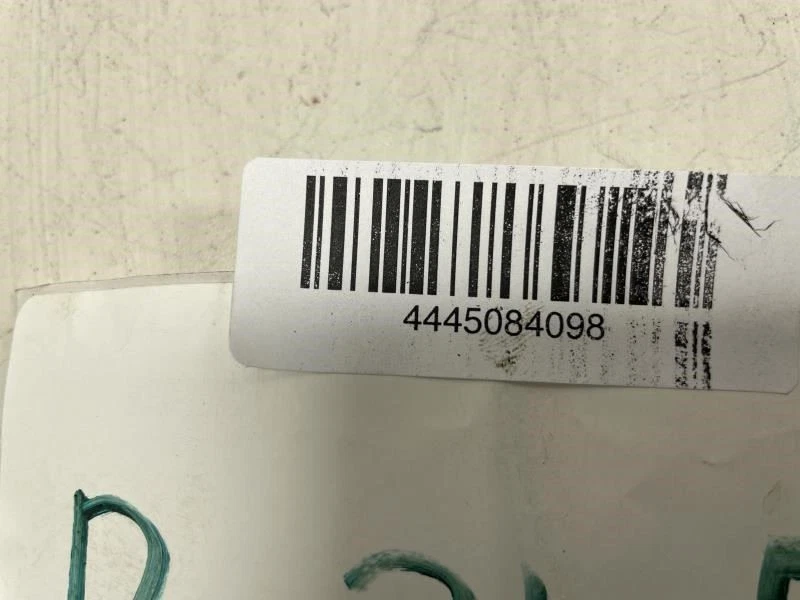 Volvo V50 T5 2005 cable de freno de emergencia para pasajero trasero derecho OEM+ Foto 4 de 4