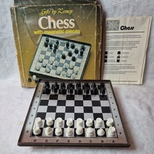 Matchbox Chess Set Magnetic Travel Board with Original Case and Box 1975