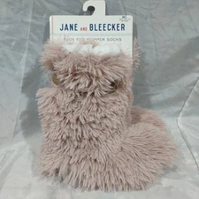 Jane and Bleecker Faux Fur Slipper Socks Women M/L Pink Fits Shoe 8-9 NEW