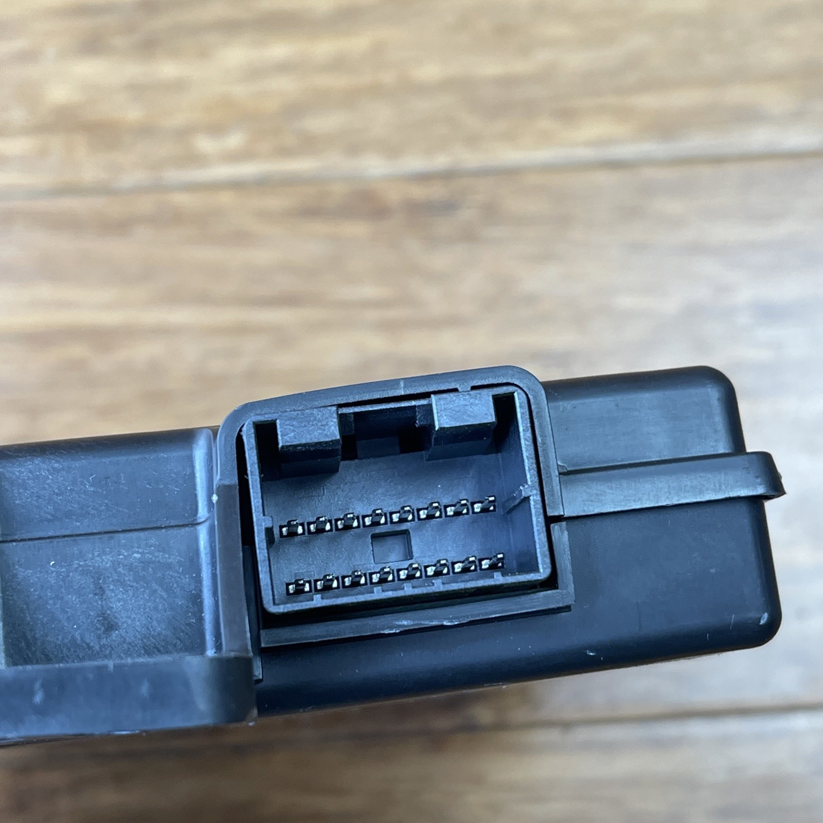 2021-2022 Maserati Levante M161 Keyless Passive Entry Control Module OEM