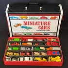 (20) Vintage 1970s-1980s Hot Wheels Blackwall Cars & Trucks Lot w/Carrying Case