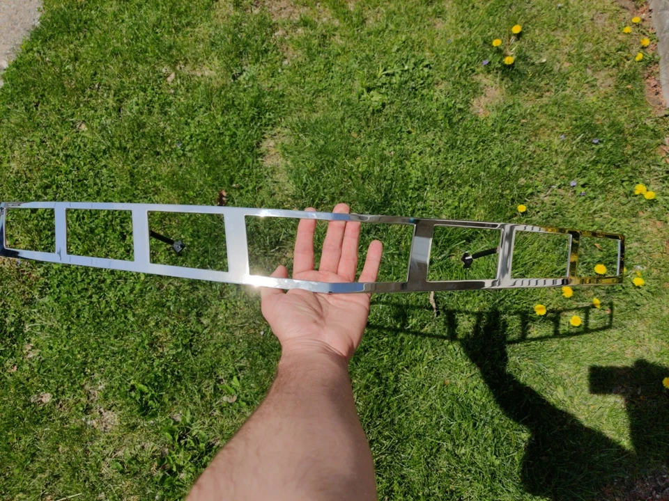 Rejillas de parachoques T-Rex 66032 serie personalizada superposición se adapta a Camaro 14-15 Foto 2 de 3