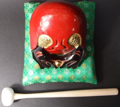 bwd2402 JAPANESE BUDDHIST MOKUGYO WOODEN FISH DRUM RED 12.6cm Width VINTAGE - Picture 2 of 17