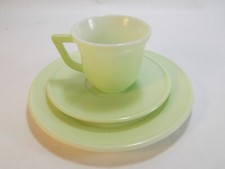 VINTAGE HAZEL ATLAS MILK GLASS LITTLE HOSTESS TEA CUP SAUCER PLATE PASTEL GREEN