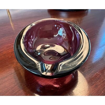 Vintage Viking Amethyst Purple Art Glass Ashtray Horseshoe MCM