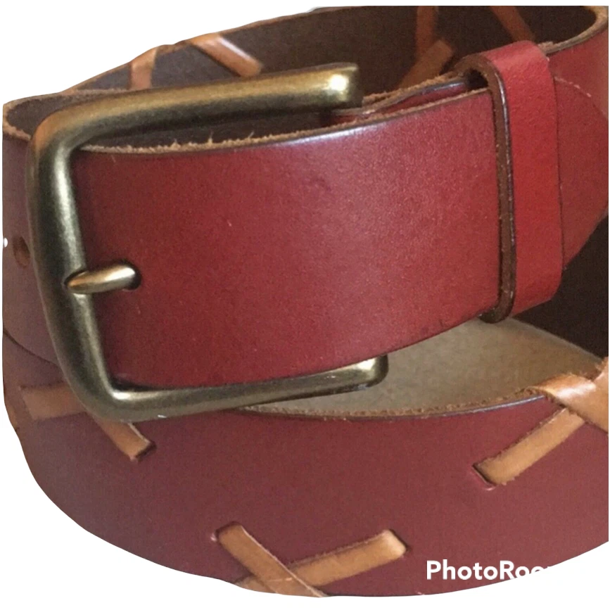 Cinturón envuelto con correa de cuero rojo GAP falta talla S Foto 3 de 4