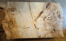 Couchtisch aus Massivholz