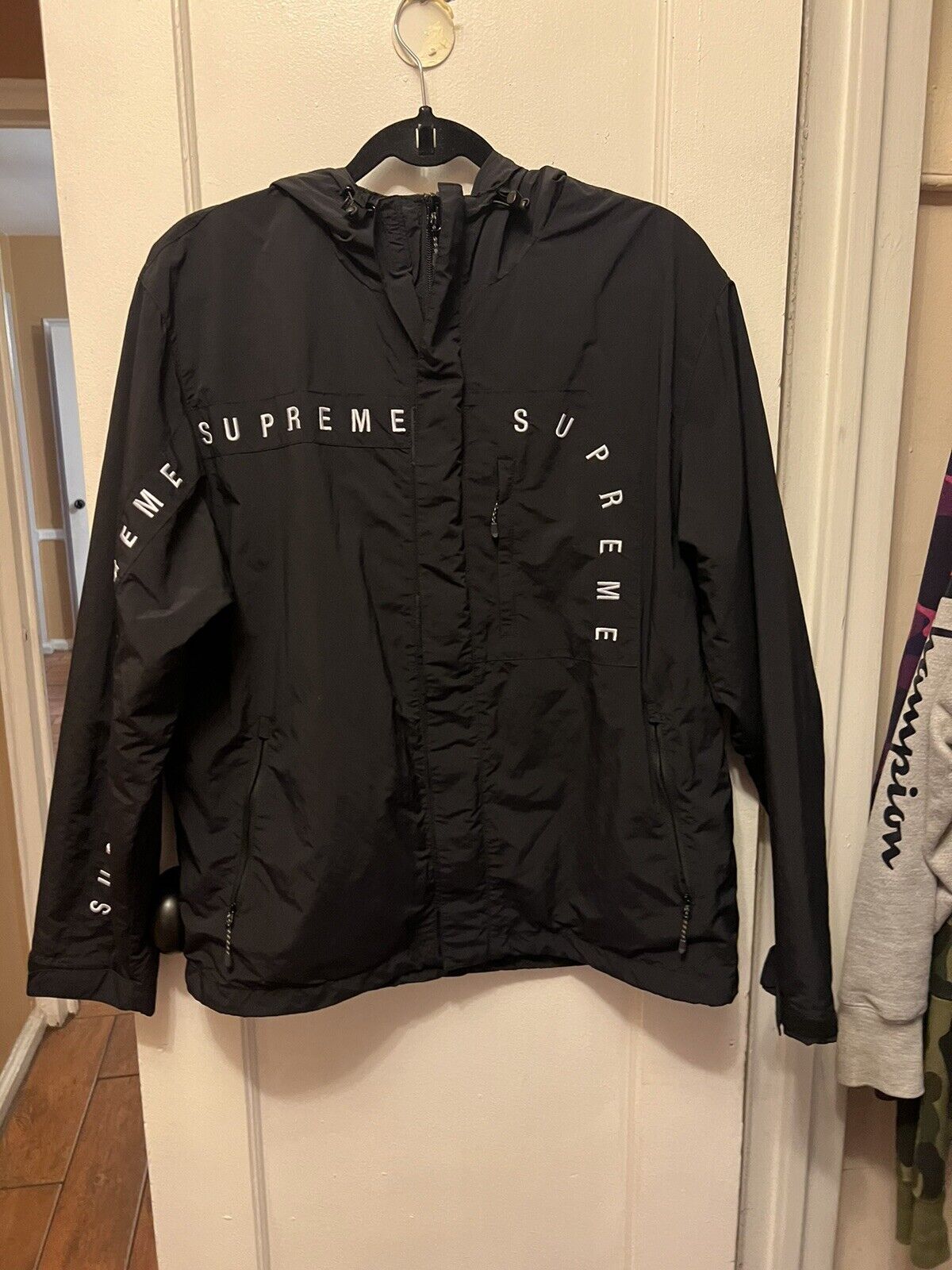 Supreme Black Jacket/windbreaker Size M