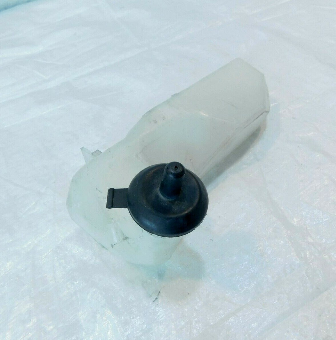 BMW F650GS Dakar G650GS Sertao Motor Cooling Radiator Reservoir Water