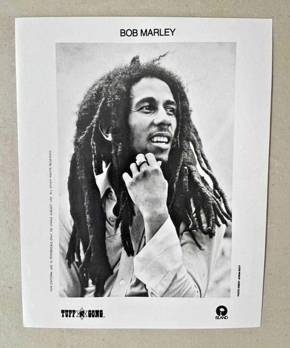 BOB MARLEY RECORD LABEL PRESS PHOTO - 10 x 8 (& bonus CDs) - 画像1/3