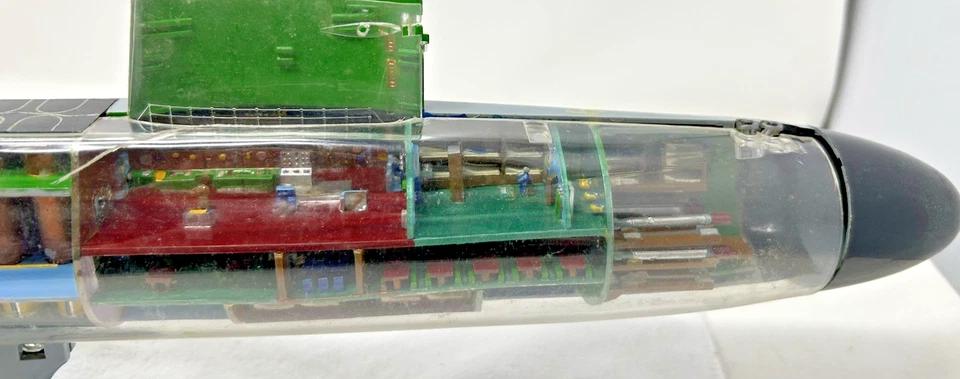 SUBMODELO NUCLEAR RENWAL ESCALA 1/200 VINTAGE THOMAS JEFFERSON POLARIS 653-298 Foto 4 de 4