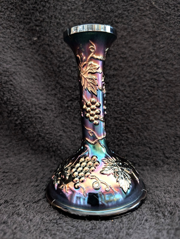 Northwood Amethyst Grape n Cable Carnival Candle Stick                       (A)