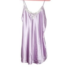 Dentelle Vintage Lingerie 90s Slip Lavender Embroidered Floral V Neck