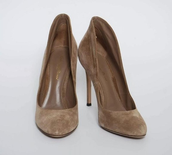 Women Gianvito Rossi Heels Beige 39