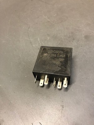 Relais AUDI A4 (8D, B5) 4B0955531A