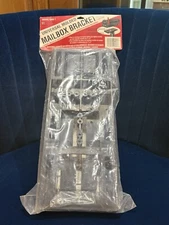MOLDED MAILBOX BRACKET Steel City USA #UMB-1 NEW OLD STOCK Fits all Mailboxes
