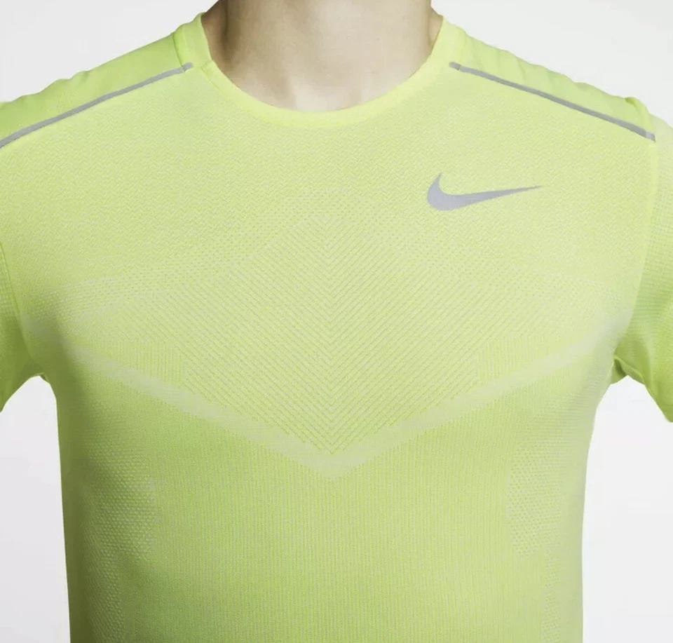 NWT Men’s Nike TechKnit Ultra Short Sleeve Running Top. Volt. AJ7615-701. Sz LRG - Image 3 of 4