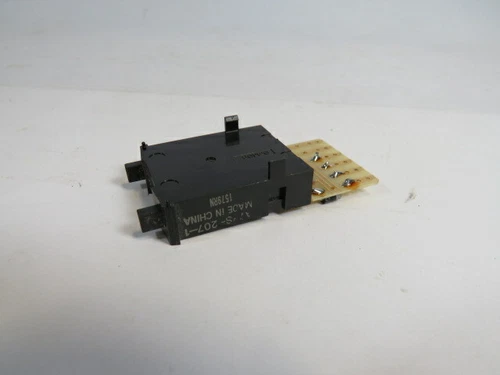 Omron A7PS-207-1 Thumb Wheel Switch Snap-In 1 Amp  USED