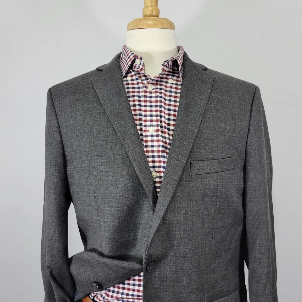 Abrigo Blazer Deportivo Para Hombre APT.9 Dos Botones Gris Carbón Mezcla de Poli Talla 44R Foto 2 de 4
