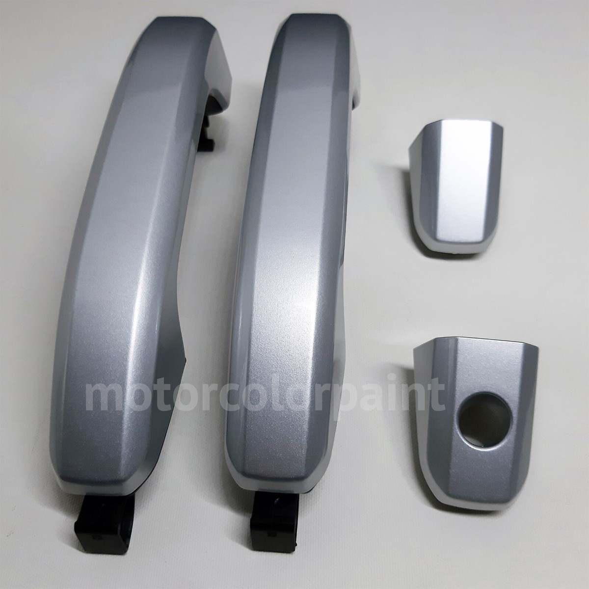 2014-2018 Silverado Front Door Handle Silver Ice Metallic GAN