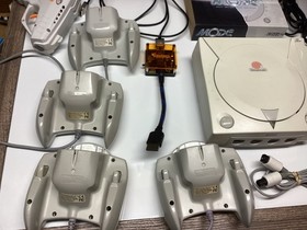 Terraonion MODE SEGA Dreamcast Bundle, Noctua Fan, 32 GB SD, New Battery & Fuse