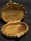 Houbigant Gold Tone Pill Container Holder Vintage & Antique Collectible — photo 3