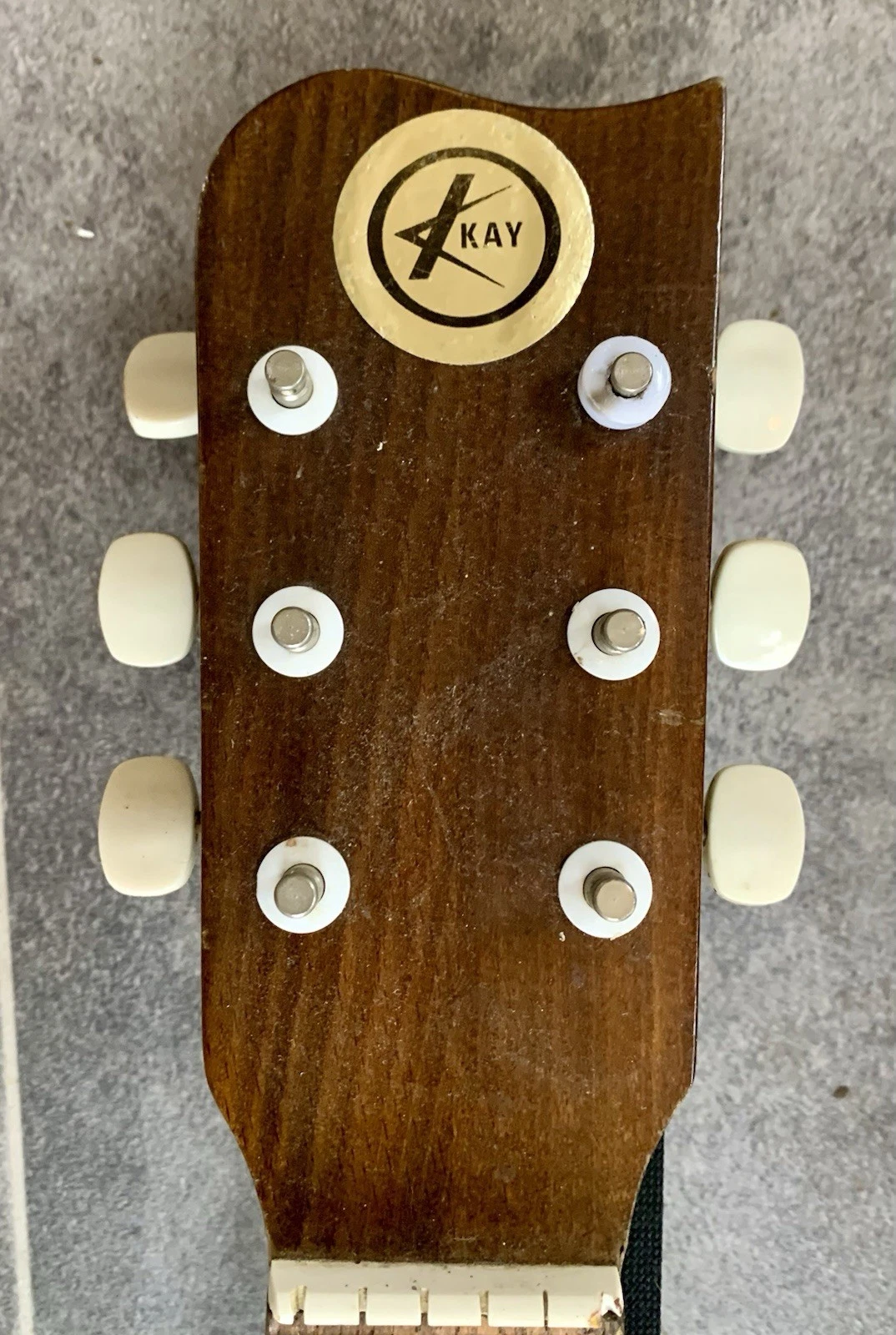 Picture 3 of 10