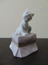 Lladro 6985 "My Favorite Companion" Westie Dog & Ball. **PRISTINE**