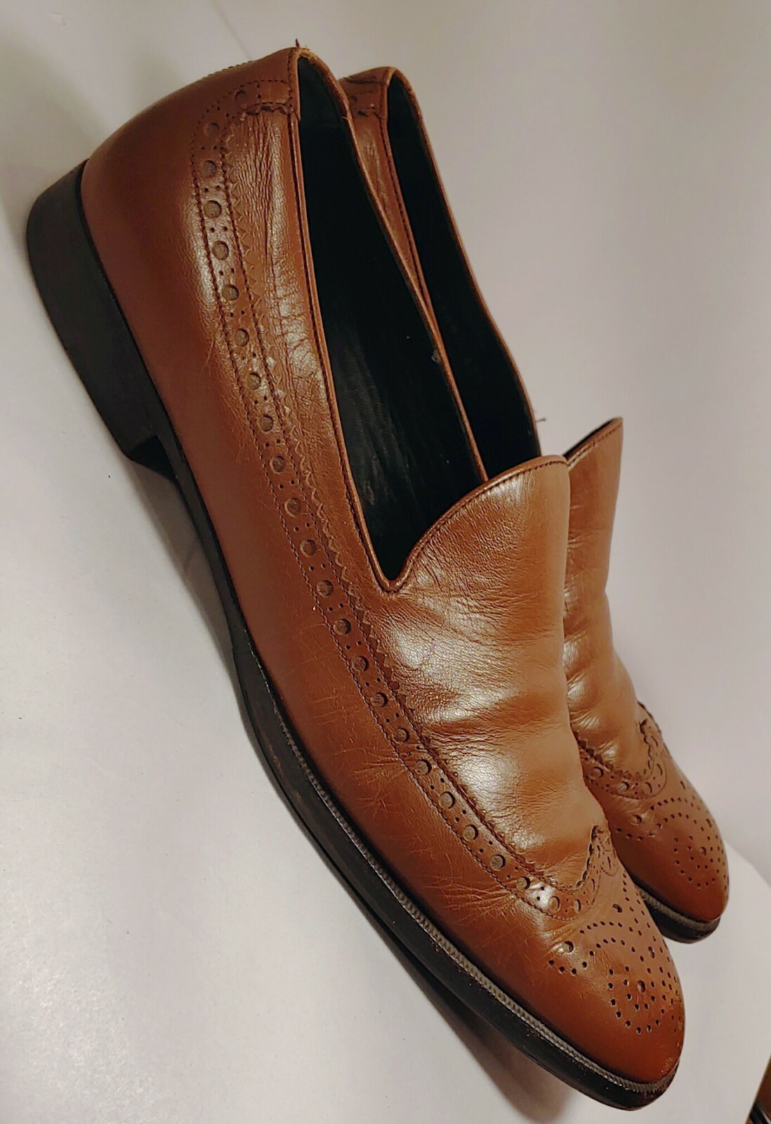 Mocassini eleganti YVES SAINT LAURENT in pelle marrone a coda di rondine da uomo taglia US 9D