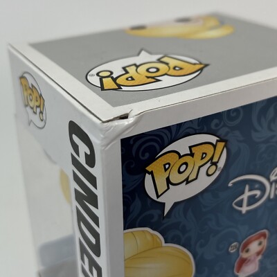 Funko Pop! Cinderella #222 Walmart Exclusive Glitter Disney