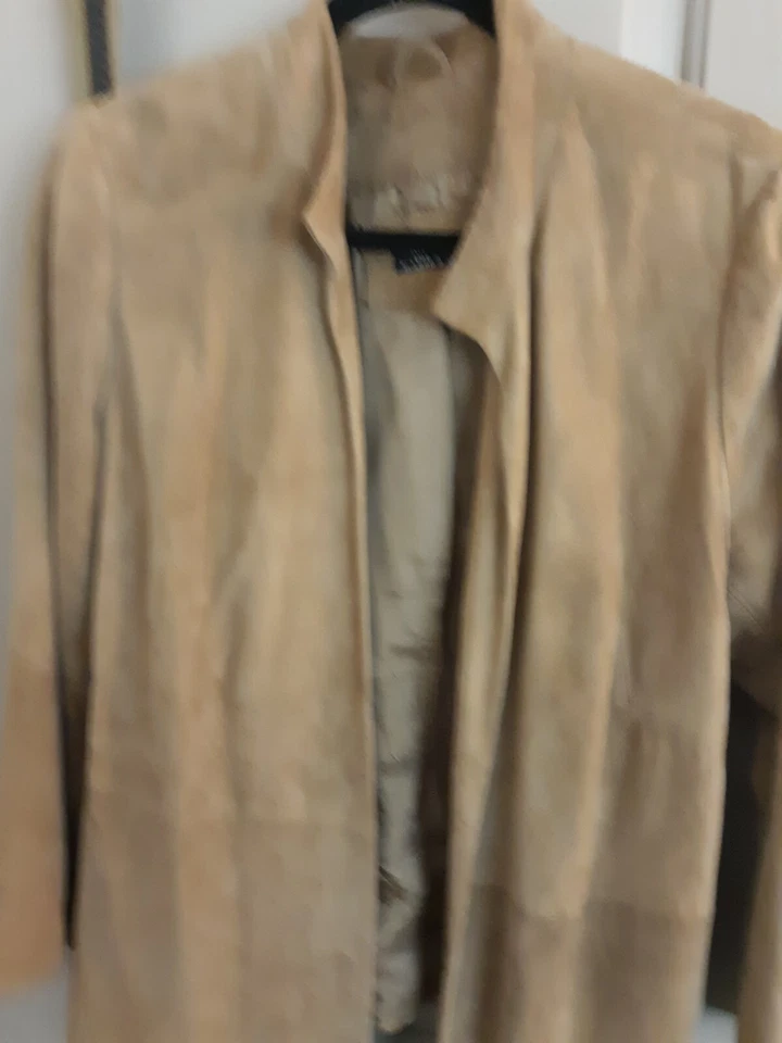 Ladies Identity By Lord & Taylor !!! Tan Suede Jacket  & Pants.Excellent!!! - Image 3 of 4