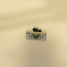 Disney   UCANFLY License Plate  Promotion  Cast Lanyard  1 Pin