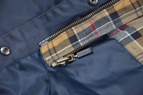 Women's Barbour Beadnell Jacket Wax Blue England Classic Size 12 - Picture 14 of 21