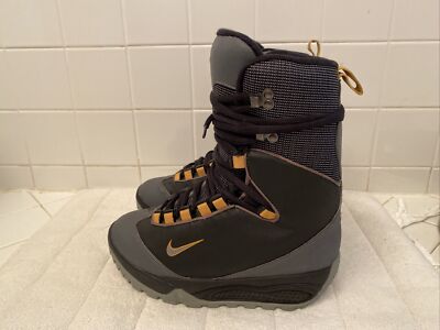 nike snow boots acg