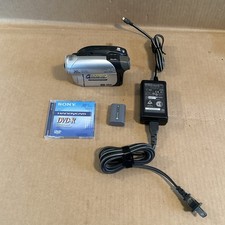 Sony DCR-DVD92 DVD Handycam Camcorder - Tested and Working