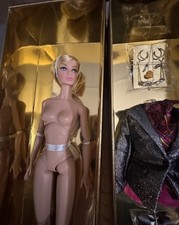 INTEGRITY TOYS POPPY PARKER GLAMOROUS DOLL & PINK VAMP OUTFIT & ACCESSORIES NRFB