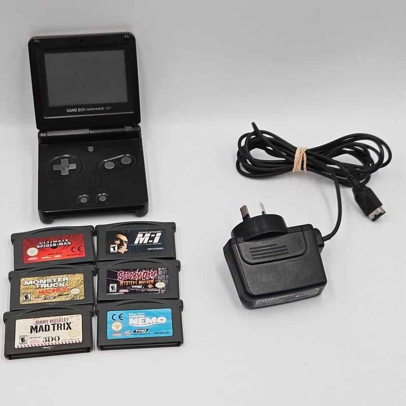 Game Boy Advance SP Console Bundle – Charger + 6 Games – Tested PAL