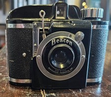 Vintage Beacon II Film Camera W/ Case 1950s USA Untested Bakelite